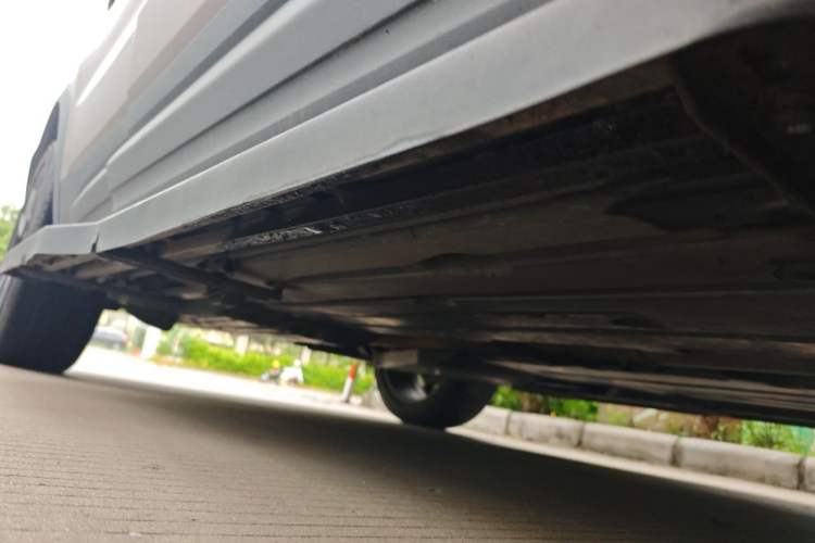 Used Lynk & Co 01 2017 2.0T Two-Wheel Drive Zhaopu Version Chassis Front Right