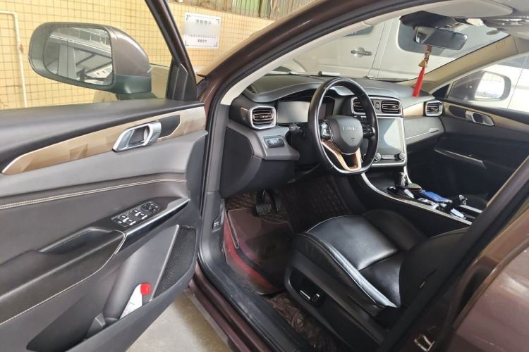 Used Lynk & Co 01 2017 2.0T Two-Wheel-Drive Version Driver Seat