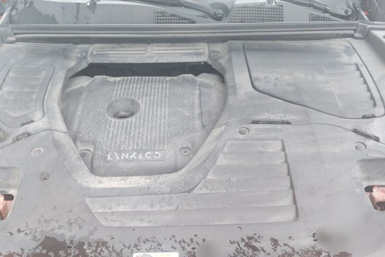Used Lynk & Co 01 2017 2.0T Four-Wheel Drive Pro Edition Engine Bay