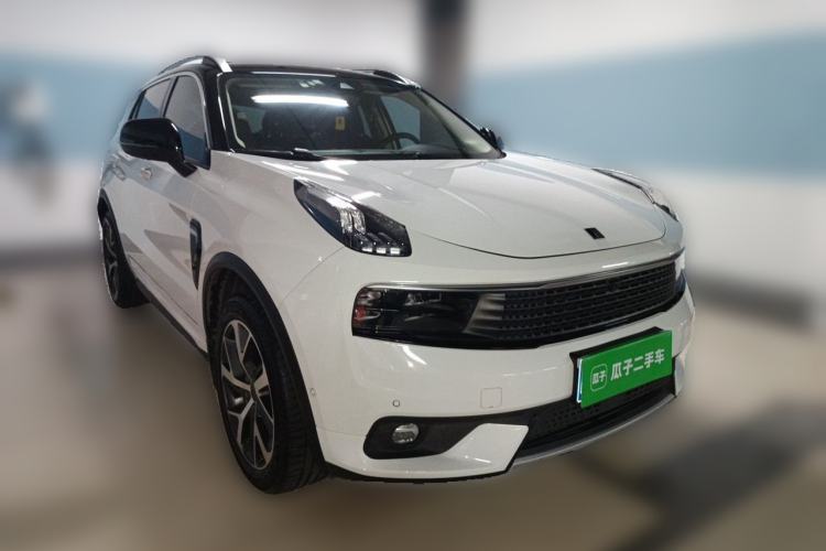 Used Lynk & Co 01 2017 2.0T Four-Wheel Drive Pro Edition Front Right 45 Deg