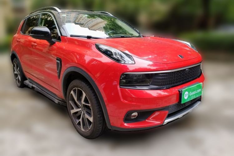 Used Lynk & Co 01 2017 2.0T Four-Wheel Drive Limited-Edition Front Right 45 Deg
