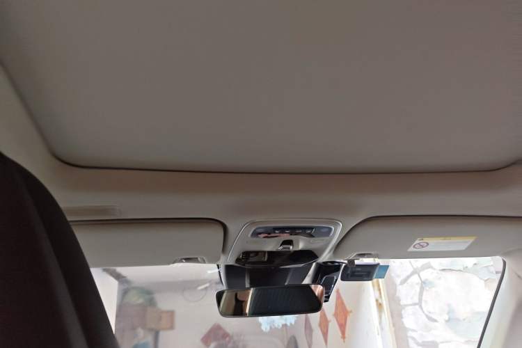 Used Lynk & Co 01 2017 2.0T Two-Wheel Drive Zhaopu Version Headliner
