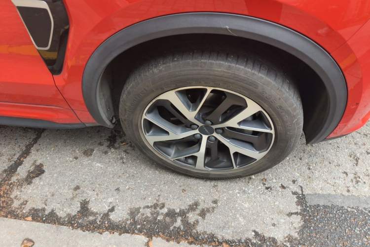 Used Lynk & Co 01 2017 2.0T Four-Wheel Drive Pro Edition Right Front Wheel Hub