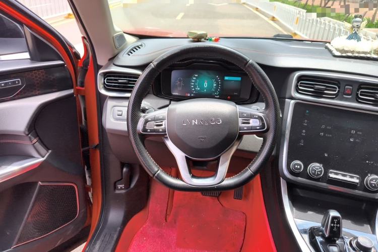 Used Lynk & Co 01 2017 2.0T Four-Wheel Drive Pro Edition Steering Wheel