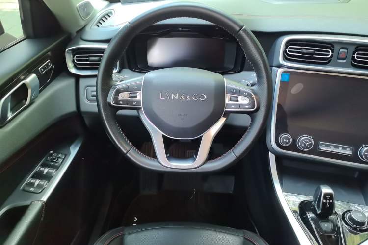 Used Lynk & Co 01 2017 2.0T Four-Wheel Drive Pro Edition Steering Wheel