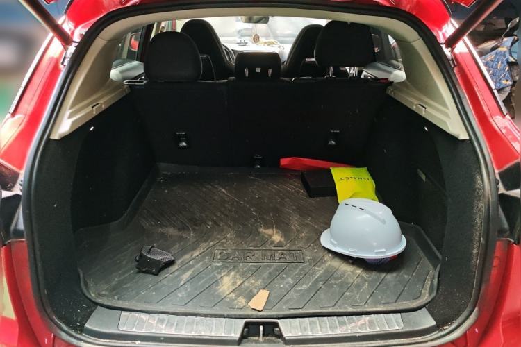 Used Lynk & Co 01 2017 2.0T Four-Wheel Drive Pro Edition Trunk
