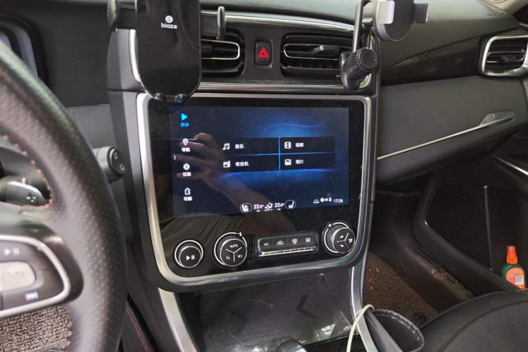 Used Lynk & Co 01 2017 2.0T Four-Wheel Drive Pro Edition Audio And AC Panel