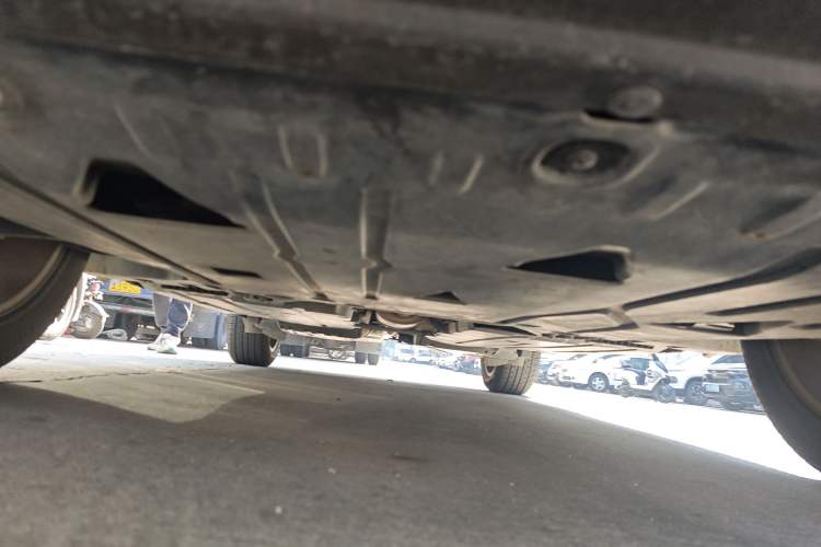 Used Lynk & Co 01 2017 2.0T Two-Wheel-Drive Version Chassis Front