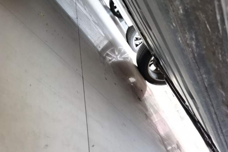 Used Lynk & Co 01 2017 2.0T Two-Wheel Drive Pro Edition Chassis Front Left