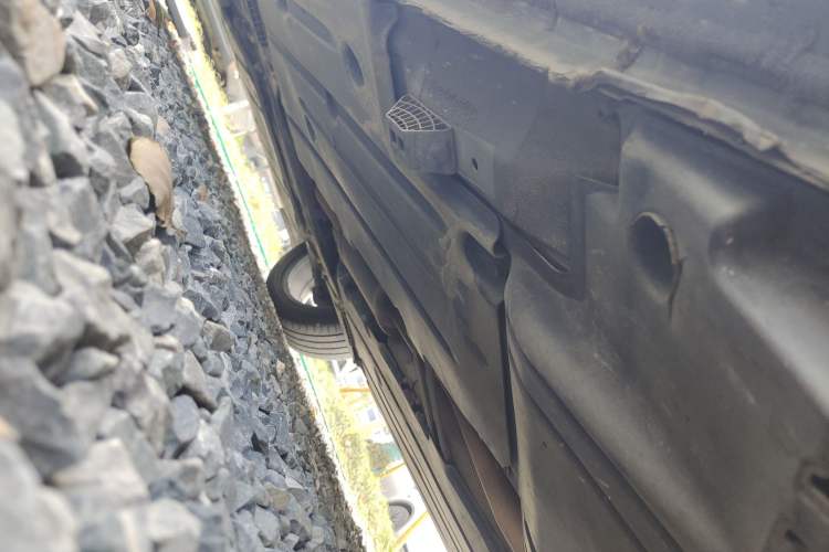 Used Lynk & Co 01 2017 2.0T Two-Wheel Drive Pro Edition Chassis Rear Left