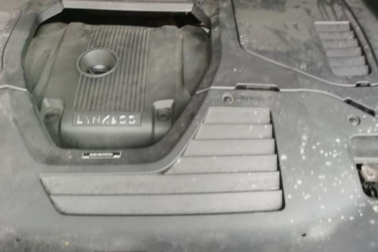 Used Lynk & Co 01 2017 2.0T Two-Wheel Drive Pro Edition Engine Bay