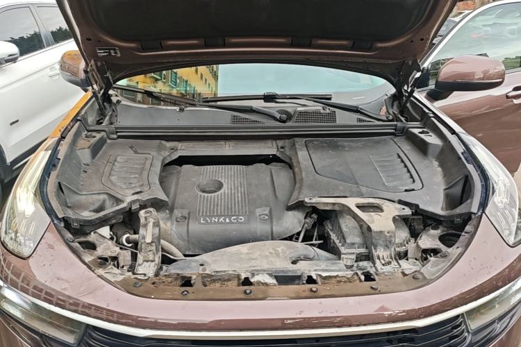 Used Lynk & Co 01 2017 2.0T Two-Wheel Drive Pro Edition Engine Bay