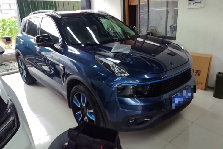 Used Lynk & Co 01 2017 2.0T Two-Wheel Drive Zhaopu Version Front Right 45 Deg
