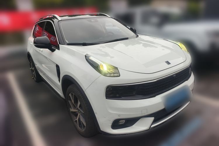 Used Lynk & Co 01 2017 2.0T Four-Wheel Drive Pro Edition Front Right 45 Deg