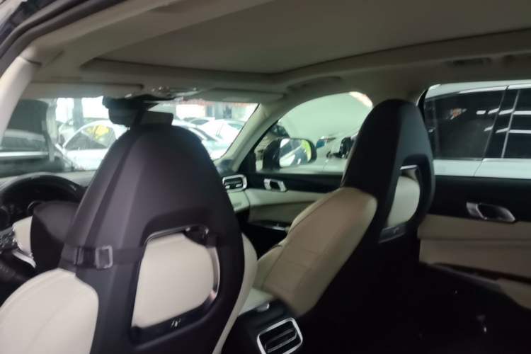 Used Lynk & Co 01 2017 2.0T Two-Wheel Drive Zhaopu Version Headliner