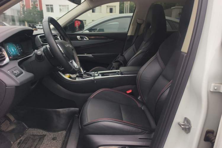 Used Lynk & Co 01 2017 2.0T Four-Wheel Drive Pro Edition Left Front Seat