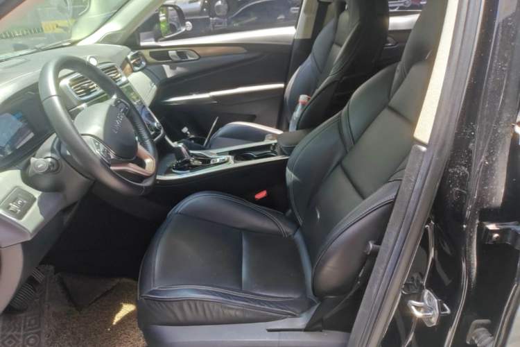 Used Lynk & Co 01 2017 2.0T Two-Wheel Drive Pro Edition Left Front Seat