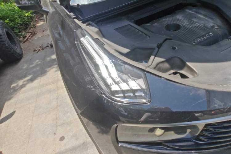 Used Lynk & Co 01 2017 2.0T Two-Wheel Drive Pro Edition Right Front Headlight