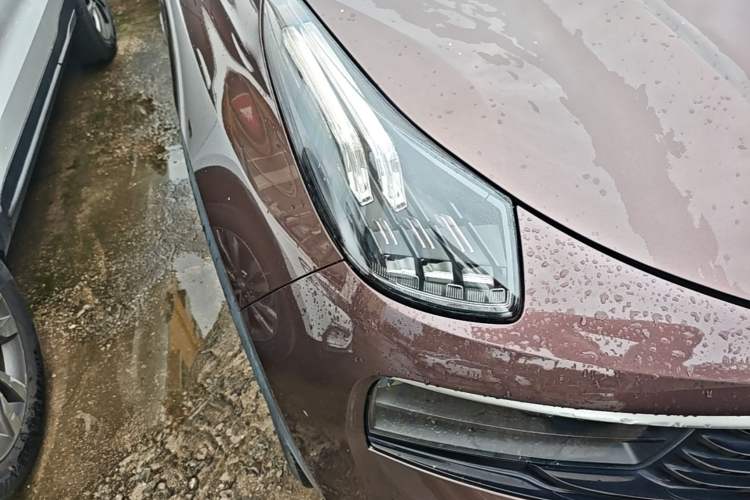 Used Lynk & Co 01 2017 2.0T Two-Wheel Drive Pro Edition Right Front Headlight