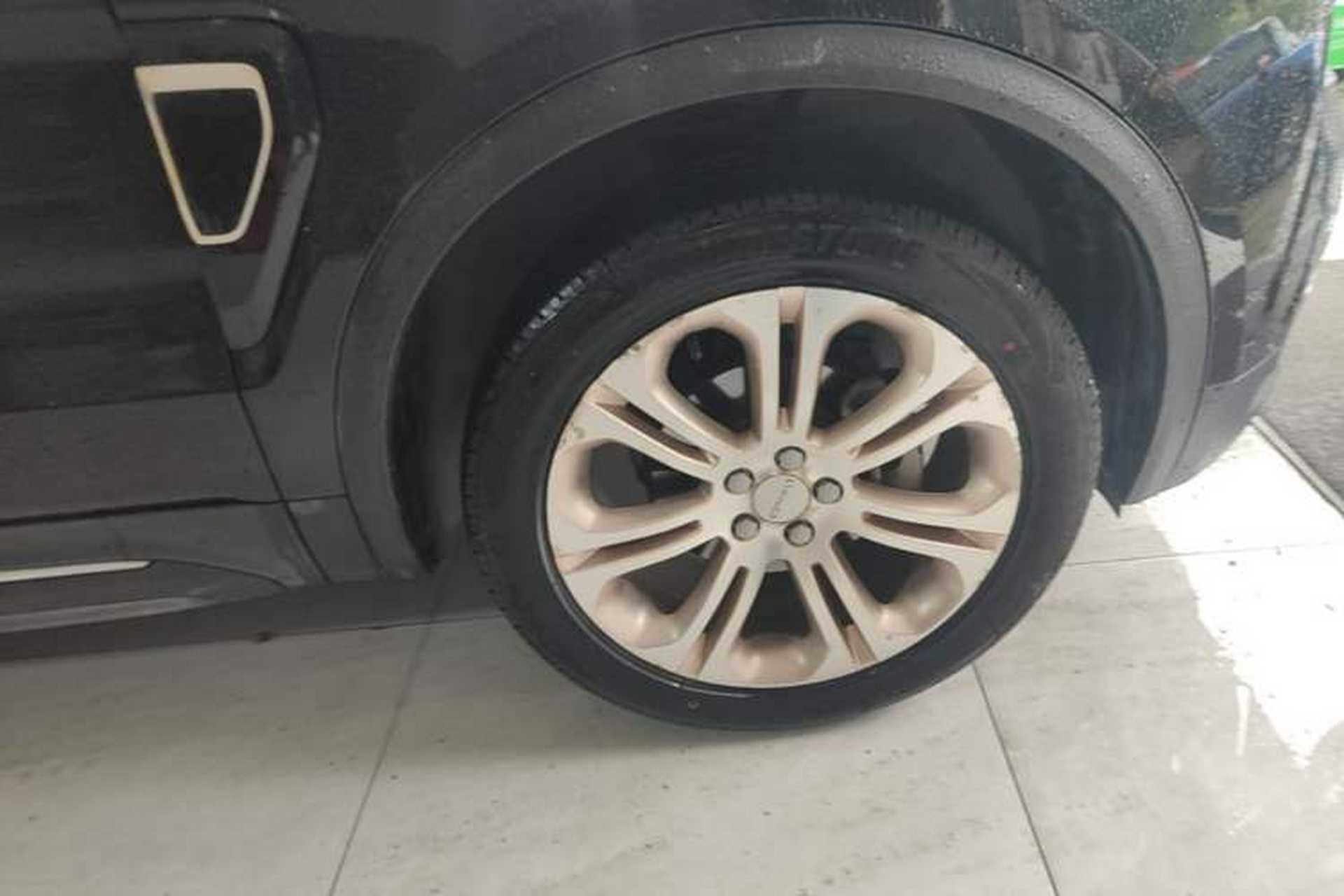 Used Lynk & Co 01 2017 2.0T Two-Wheel Drive Pro Edition Right Front Wheel Hub