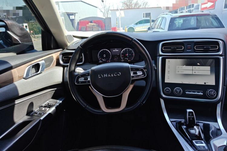 Used Lynk & Co 01 2017 2.0T Two-Wheel Drive Pro Edition Steering Wheel