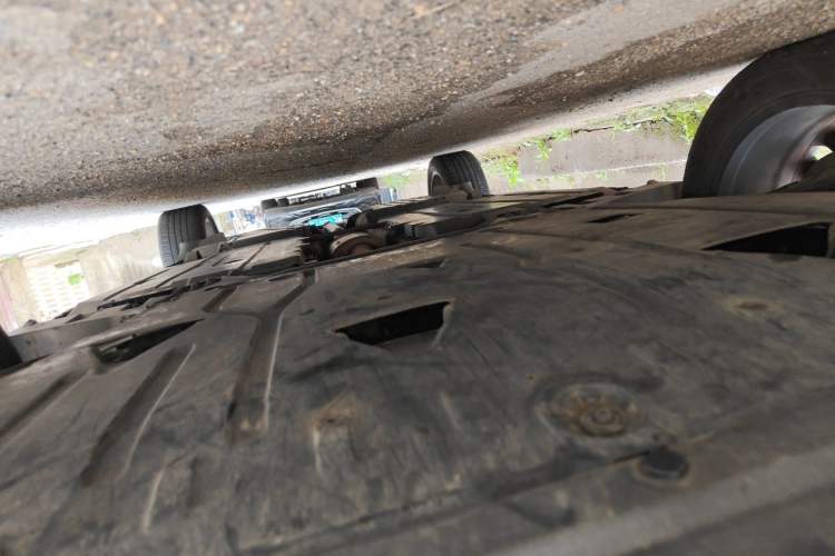 Used Lynk & Co 01 2017 2.0T Two-Wheel Drive Zhaopu Version Chassis Front