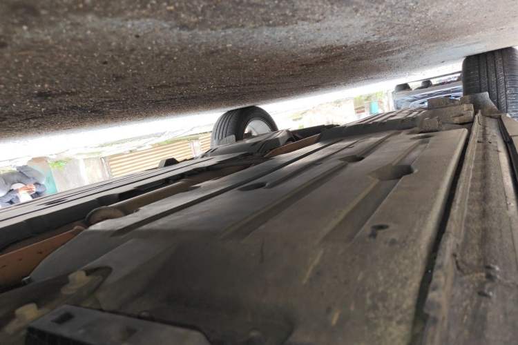 Used Lynk & Co 01 2017 2.0T Two-Wheel Drive Zhaopu Version Chassis Front Right