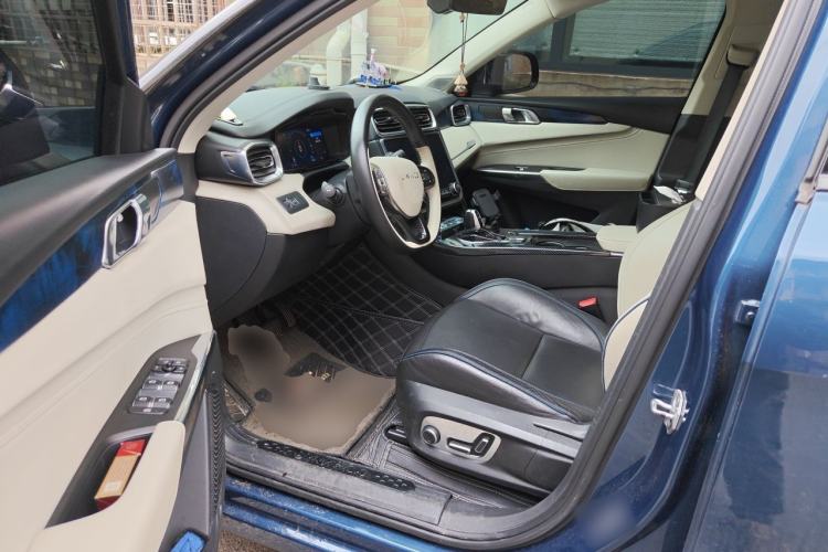 Used Lynk & Co 01 2017 2.0T Two-Wheel Drive Zhaopu Version Left Front Seat