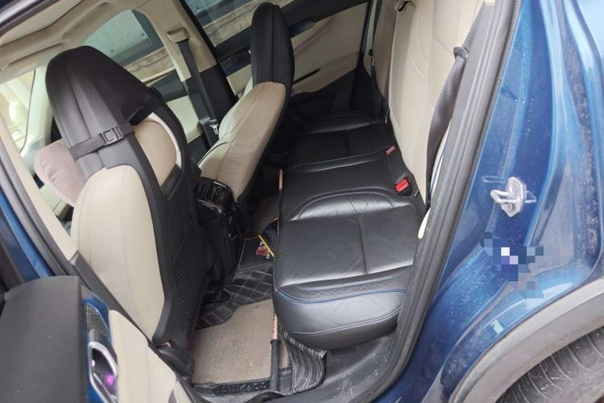 Used Lynk & Co 01 2017 2.0T Two-Wheel Drive Zhaopu Version Left Rear Seat