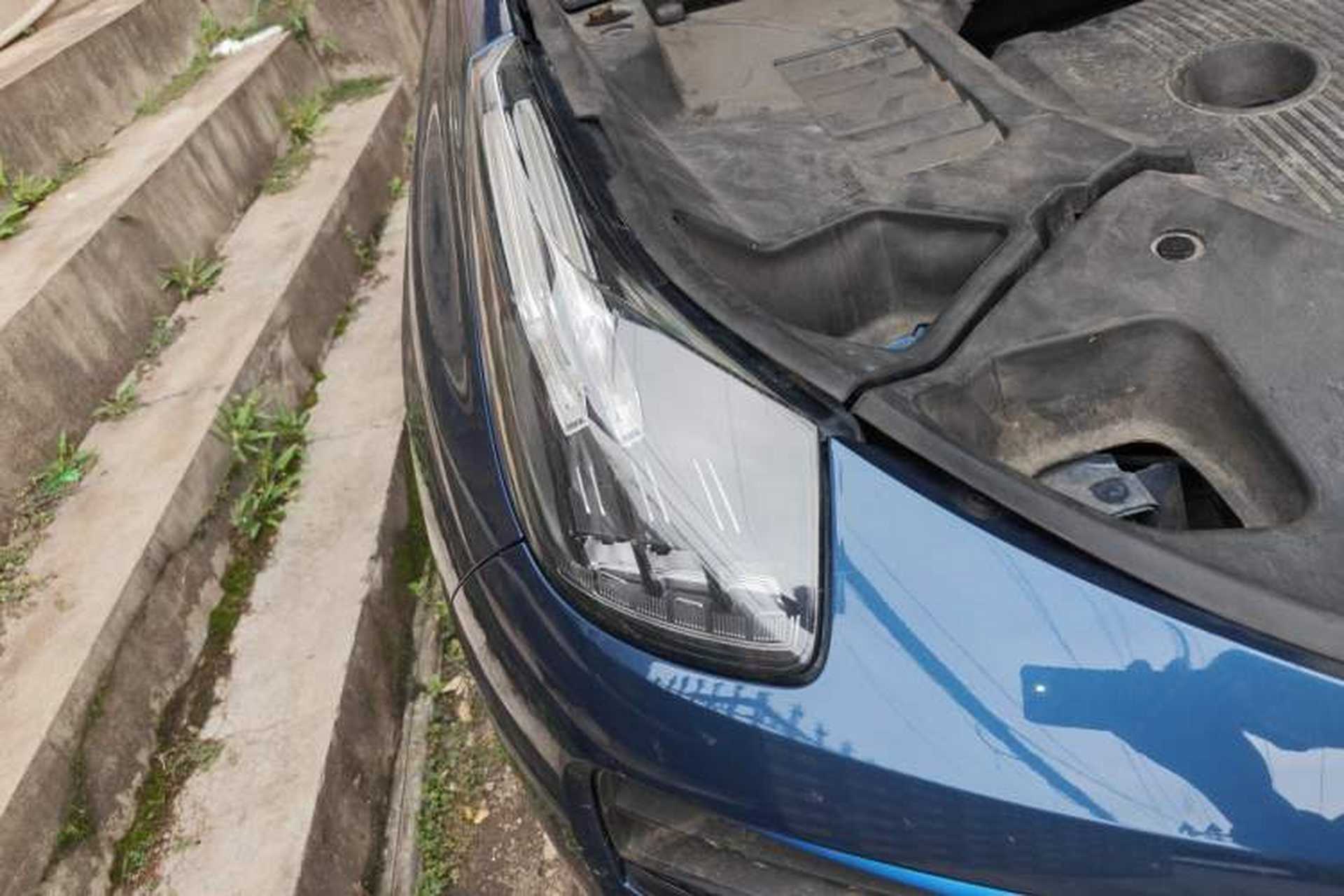 Used Lynk & Co 01 2017 2.0T Two-Wheel Drive Zhaopu Version Right Front Headlight