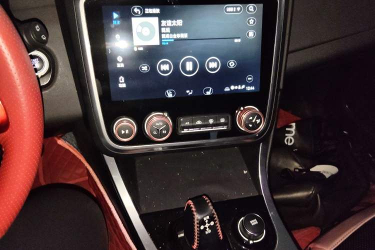 Used Lynk & Co 01 2017 2.0T Four-Wheel Drive Pro Edition Audio And AC Panel