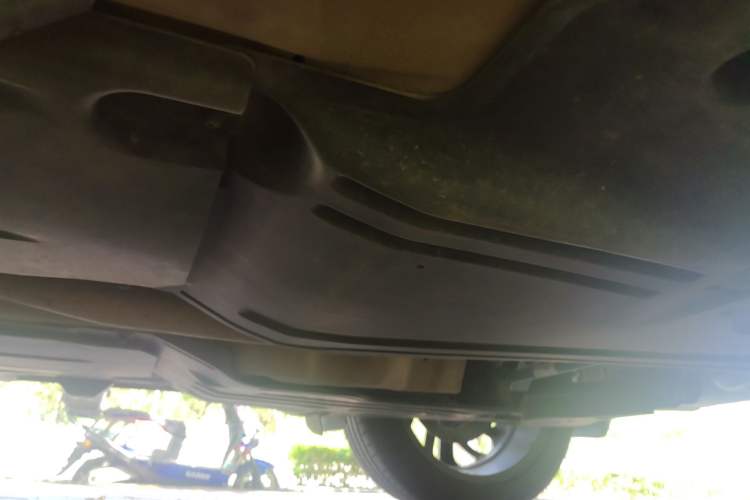 Used Lynk & Co 01 2017 2.0T Four-Wheel Drive Pro Edition Chassis Rear Left