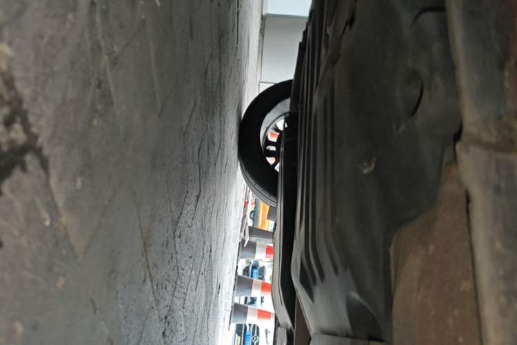 Used Lynk & Co 01 2017 2.0T Two-Wheel Drive Zhaopu Version Chassis Rear Right