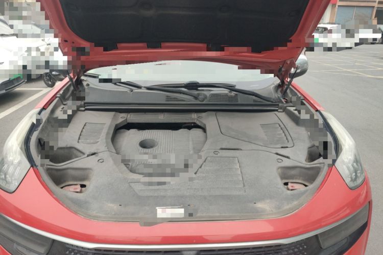 Used Lynk & Co 01 2017 2.0T Four-Wheel Drive Pro Edition Engine Bay
