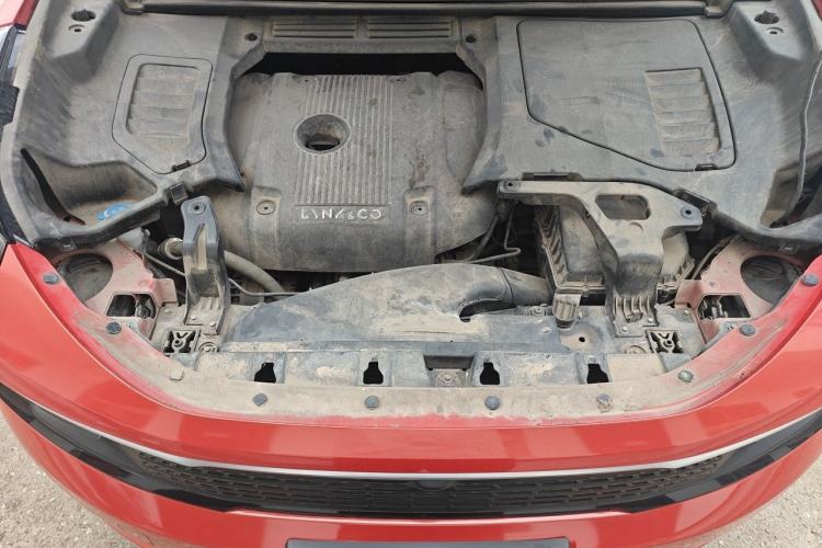 Used Lynk & Co 01 2017 2.0T Four-Wheel Drive Pro Edition Engine Bay