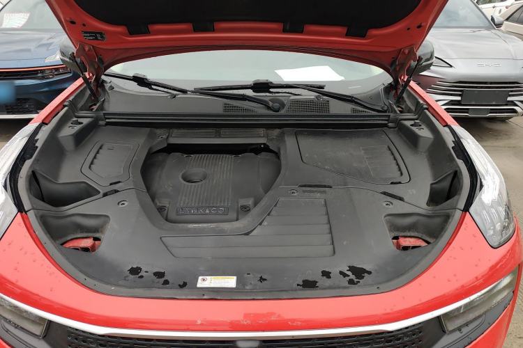 Used Lynk & Co 01 2017 2.0T Four-Wheel Drive Pro Edition Engine Bay