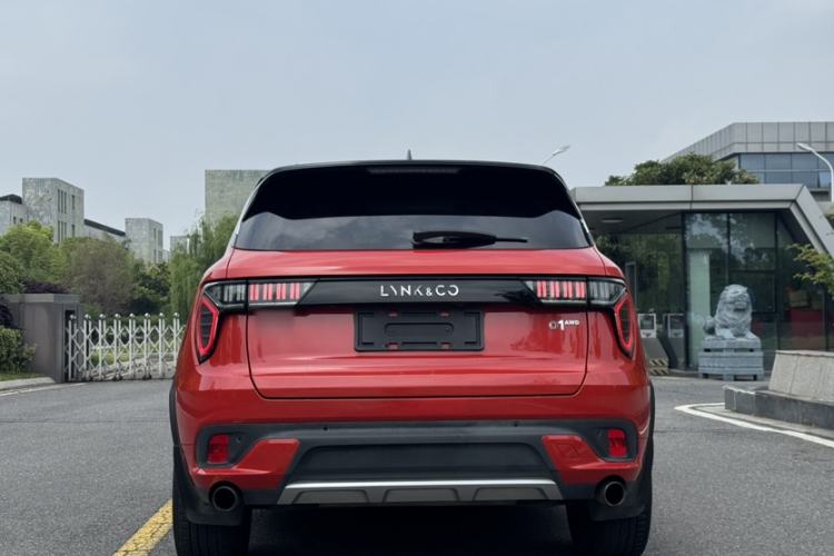 Used Lynk & Co 01 2017 2.0T Four-Wheel Drive Pro Edition Exterior 2