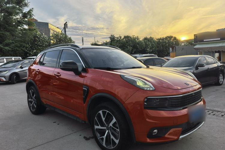 Used Lynk & Co 01 2017 2.0T Four-Wheel Drive Pro Edition Exterior 3