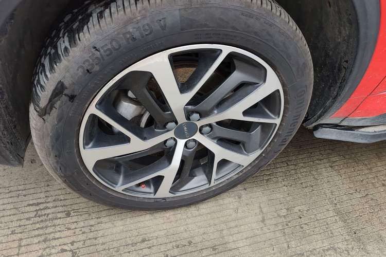 Used Lynk & Co 01 2017 2.0T Four-Wheel Drive Pro Edition Exterior 4
