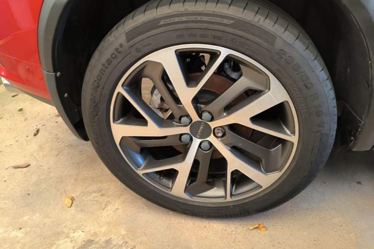 Used Lynk & Co 01 2017 2.0T Four-Wheel Drive Pro Edition Exterior 5