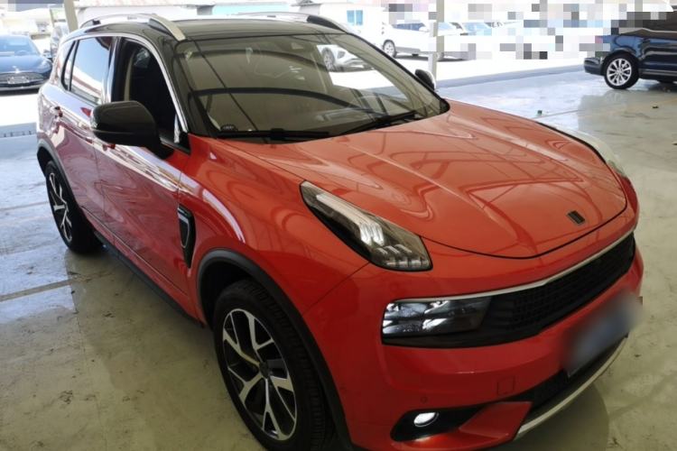 Used Lynk & Co 01 2017 2.0T Four-Wheel Drive Pro Edition Front Right 45 Deg