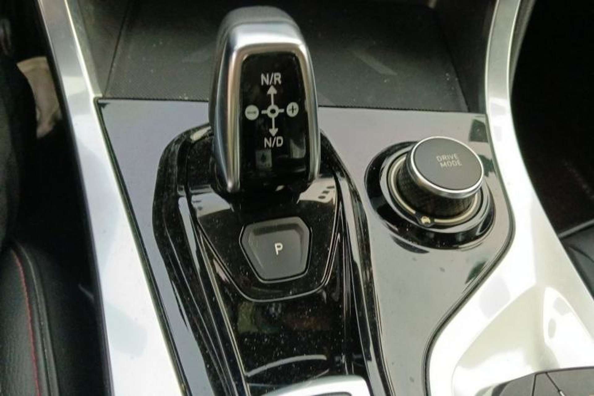 Used Lynk & Co 01 2017 2.0T Four-Wheel Drive Pro Edition Gear Lever