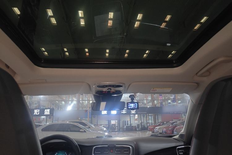 Used Lynk & Co 01 2017 2.0T Four-Wheel Drive Pro Edition Headliner