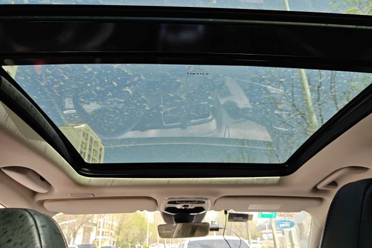 Used Lynk & Co 01 2017 2.0T Four-Wheel Drive Pro Edition Headliner