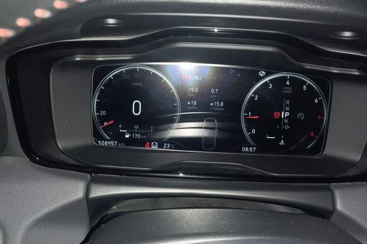 Used Lynk & Co 01 2017 2.0T Four-Wheel Drive Pro Edition Instrument Cluster