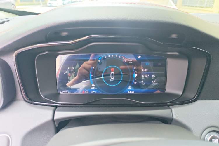 Used Lynk & Co 01 2017 2.0T Four-Wheel Drive Pro Edition Instrument Cluster