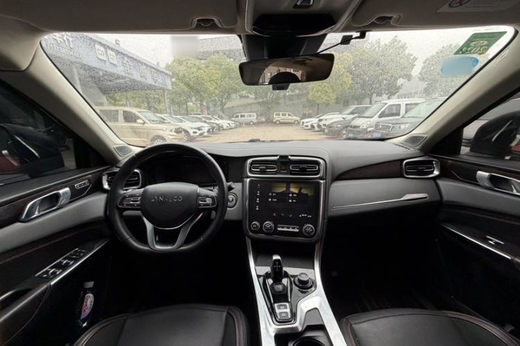 Used Lynk & Co 01 2017 2.0T Four-Wheel Drive Pro Edition Interior 1
