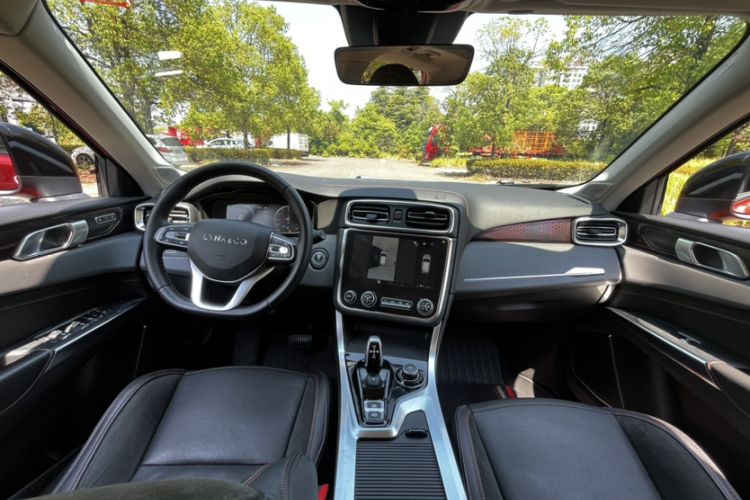 Used Lynk & Co 01 2017 2.0T Four-Wheel Drive Pro Edition Interior 1