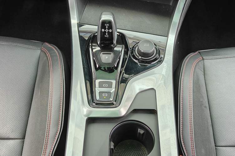 Used Lynk & Co 01 2017 2.0T Four-Wheel Drive Pro Edition Interior 10