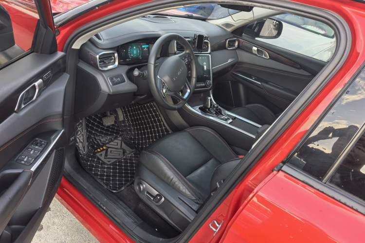 Used Lynk & Co 01 2017 2.0T Four-Wheel Drive Pro Edition Interior 2